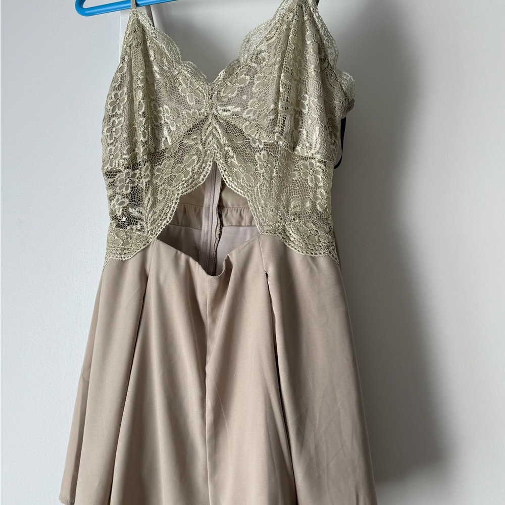 Missguided Lace Top Jumpsuit in Beige and Cream